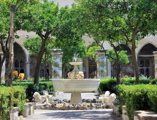 Il Chiostro di Santa Chiara